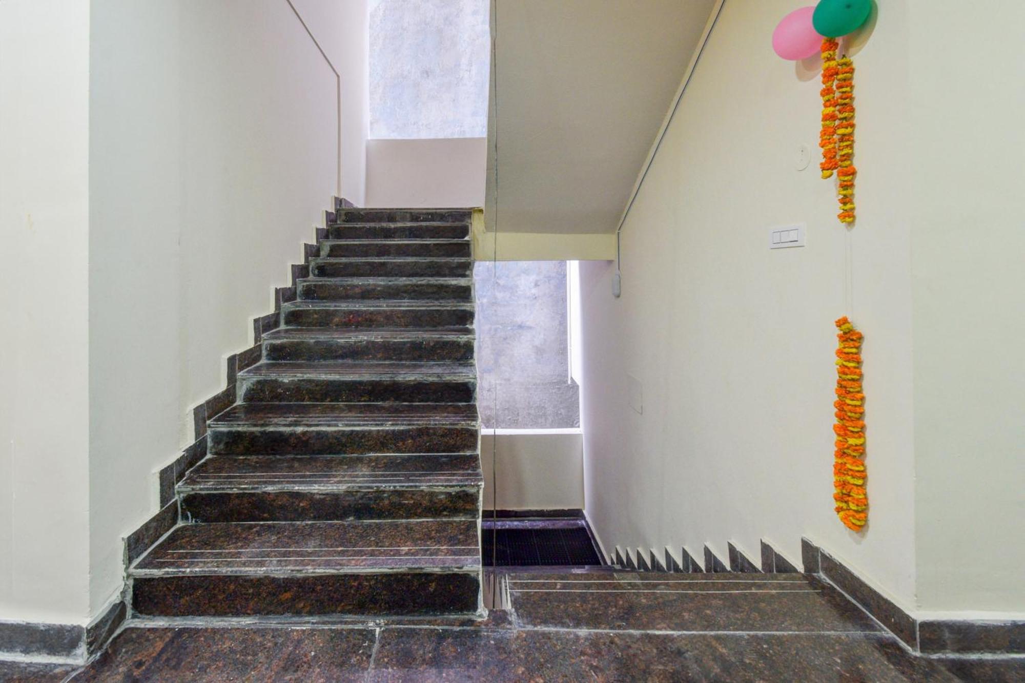 Hotel O Royal Stay Luxury Rooms Haidar Sahibguda Exterior photo